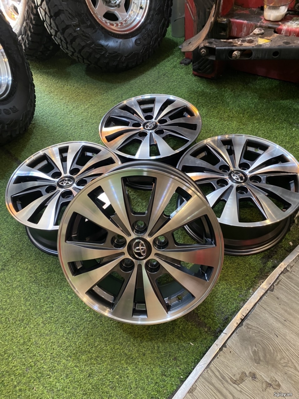 Mâm 15 inch lắp vừa chân Camry, Innova - 2