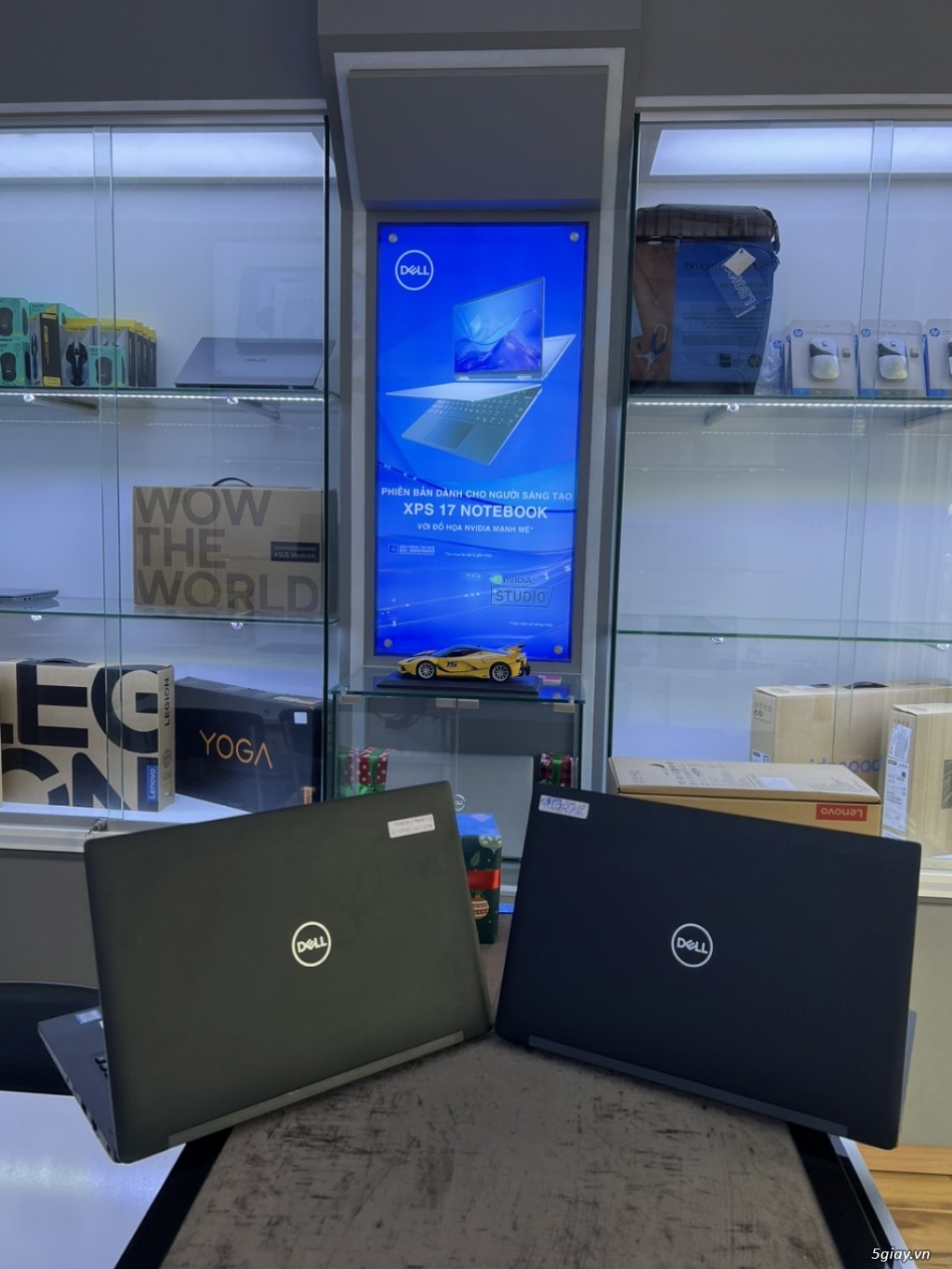 Cần Bán Dell Latitude 7390 : i7-8650U | 8GB RAM | 256GB SSD |13in FHD - 1