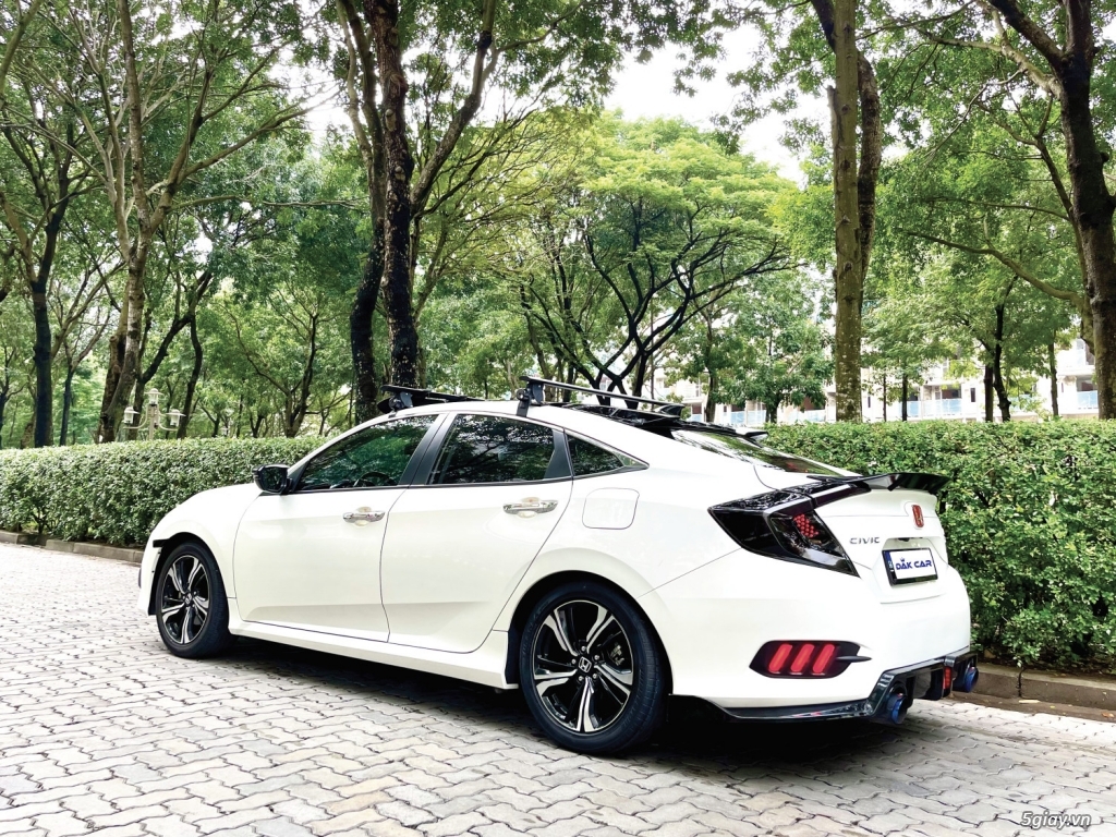 Cho Thuê Xe Tự Lái Quận 12 Uy Tín và Chất Lượng - 9