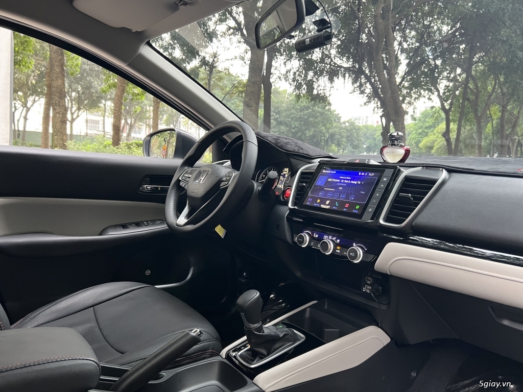 Cho Thuê Xe Tự Lái Quận 12 Uy Tín và Chất Lượng - 5