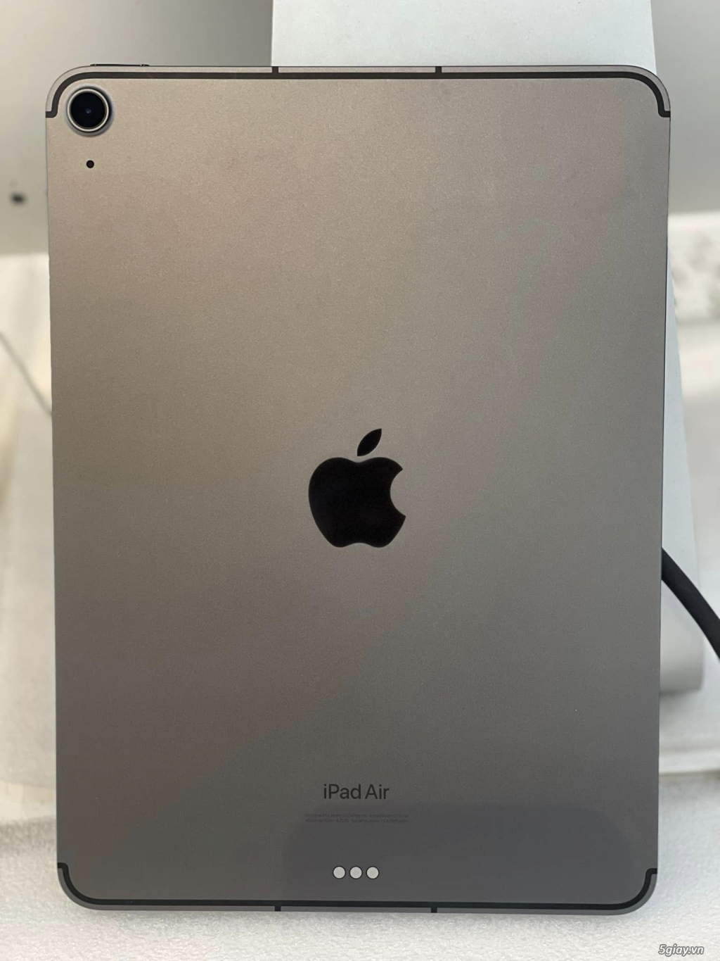 Apple iPad Air 5 64Gb Wifi+ Cellular - 2