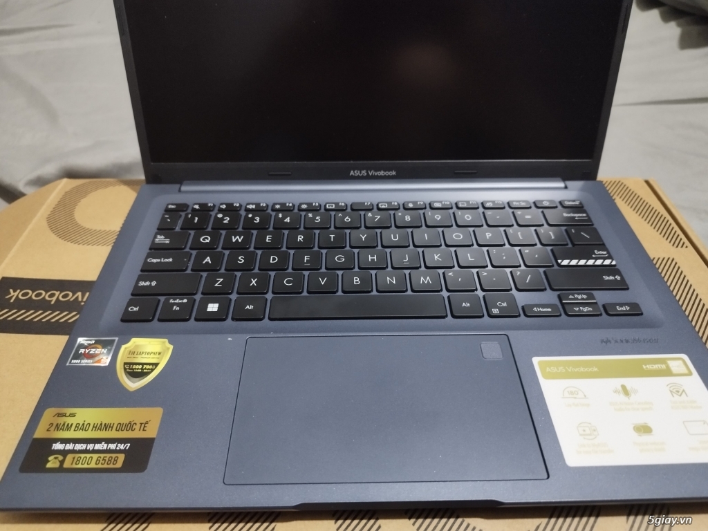 Laptop Asus Vivobook 14 M1403QA LY023W | CPU R5-5600H | RAM 8GB LPD - 3