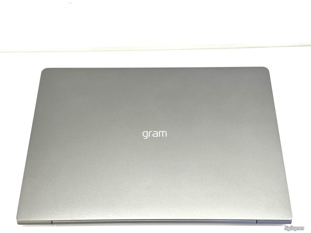 LG Gram 15Z95N i5-1135G7 Ram 16G SSD 512G 15.6inch 1.1kg - 3