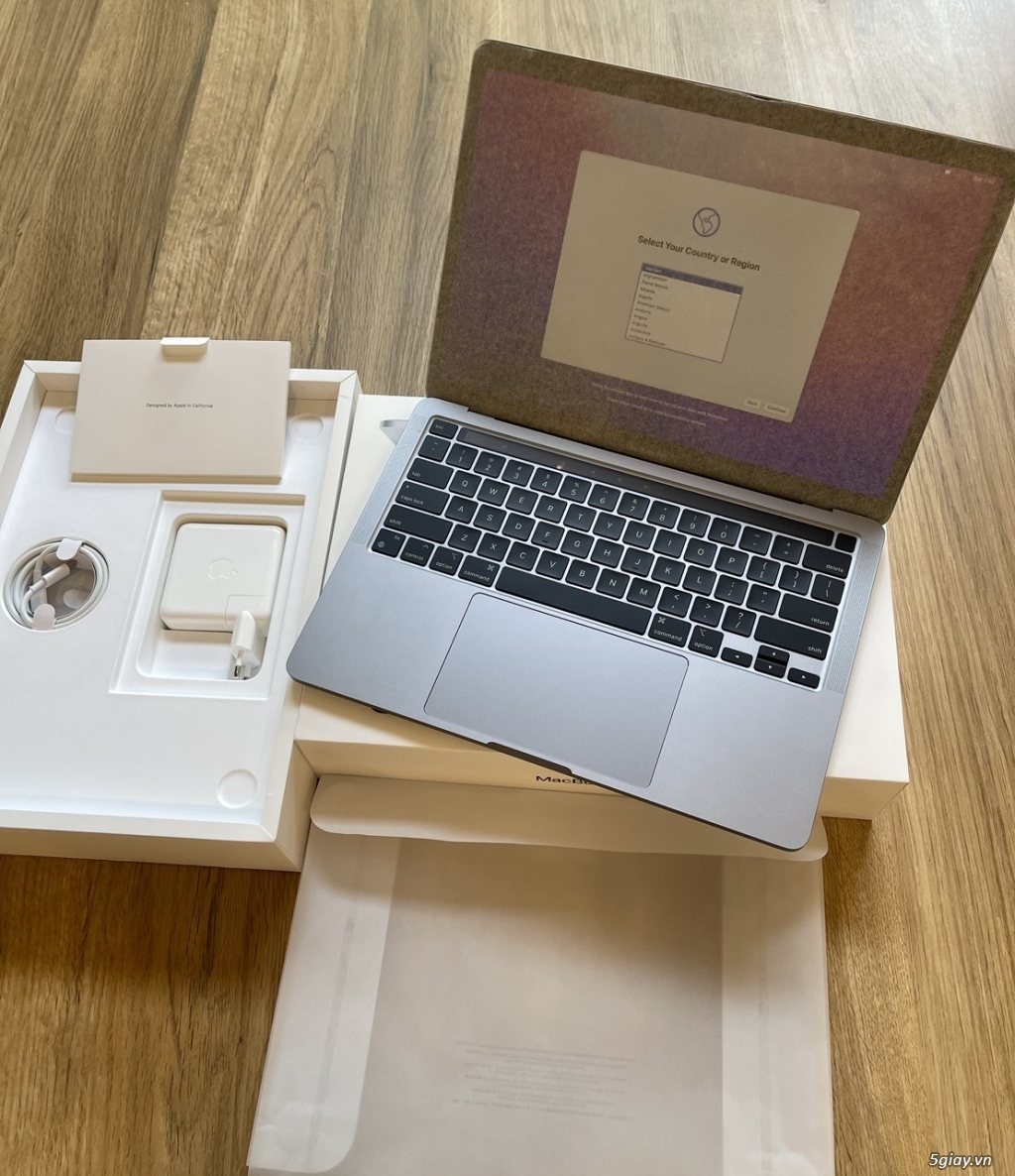 Macbook pro 13 inch 2022 M2 SA/A chính hãng việt nam new 100% open box - 3