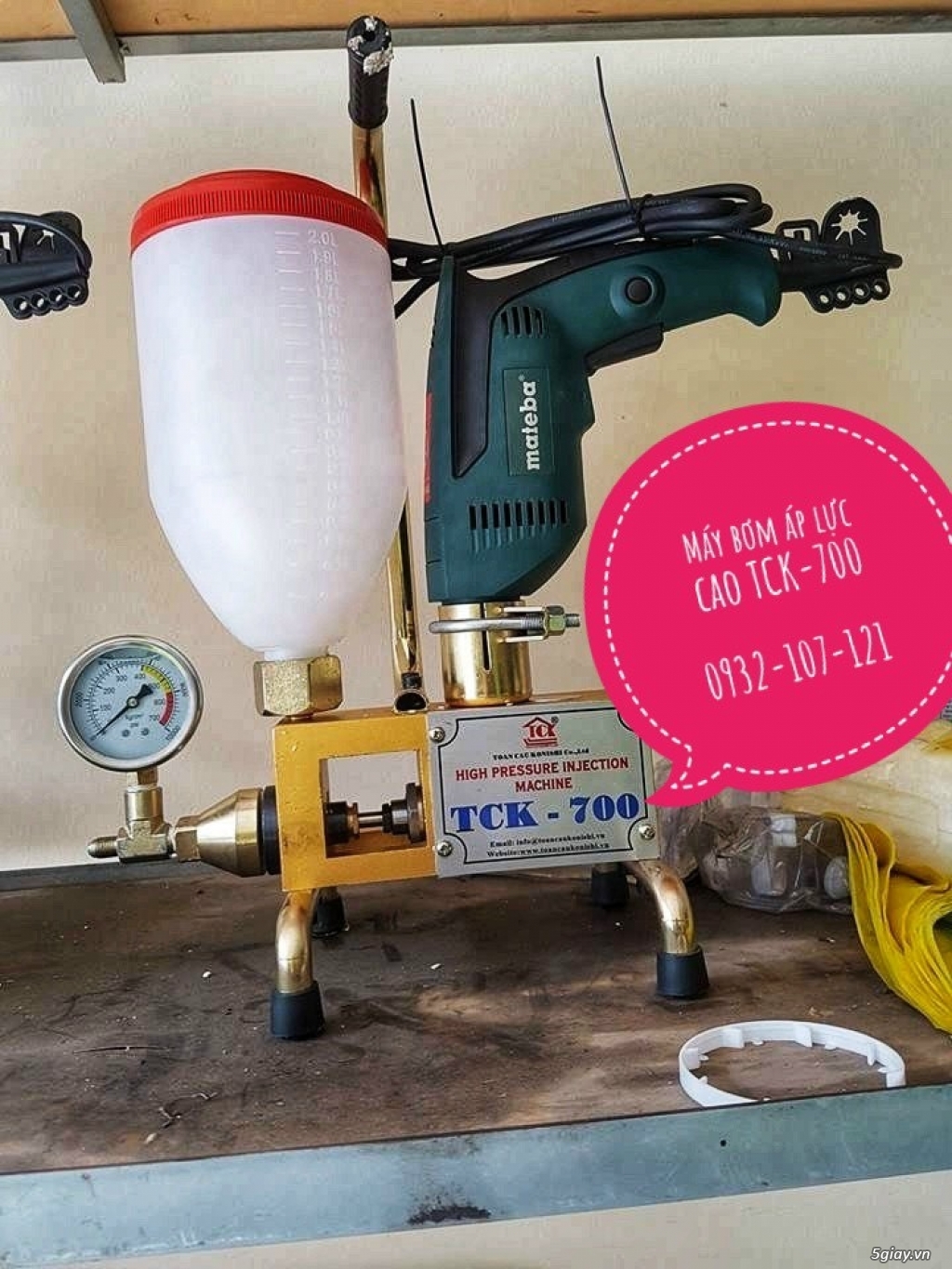 máy bơm kep áp lực cao dùng trong xử lý nứt - 1