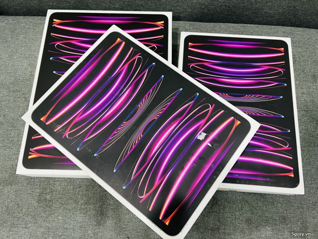 iPad Pro 11inch (2022 - M2): + 128GB - Wifi - Gray/silver bảo hành dài - 4