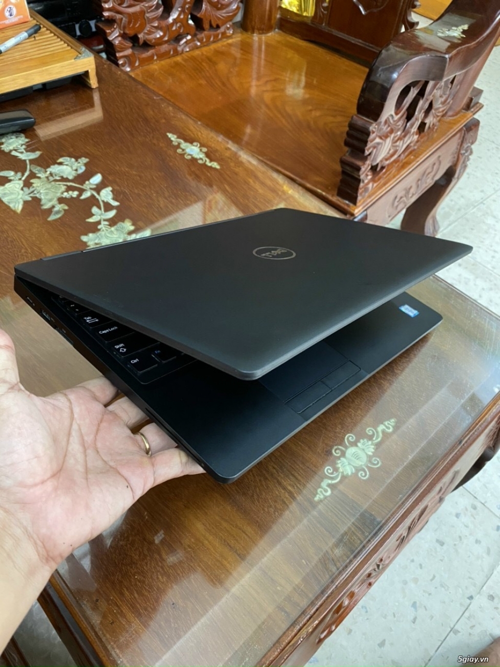 Cần Bán: Laptop Dell 5580 full ZIN máy siêu đẹp 99% - 1