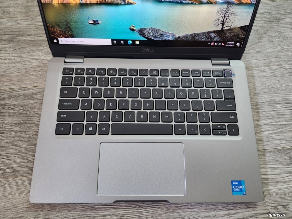Dell Latitude 5320 Core I5 1145G7 RAM 8G SSD 256G IPS Full HD 13 inch - 2