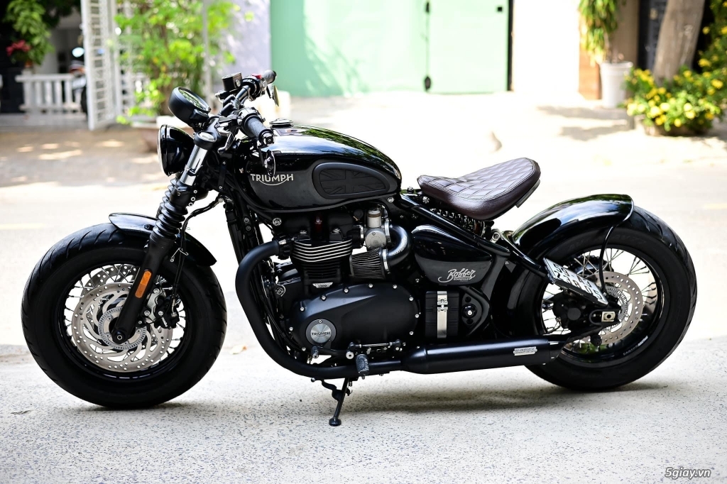 TRIUMPH BOBBER BLACK 2020 Xe Keng Mới Đẹp