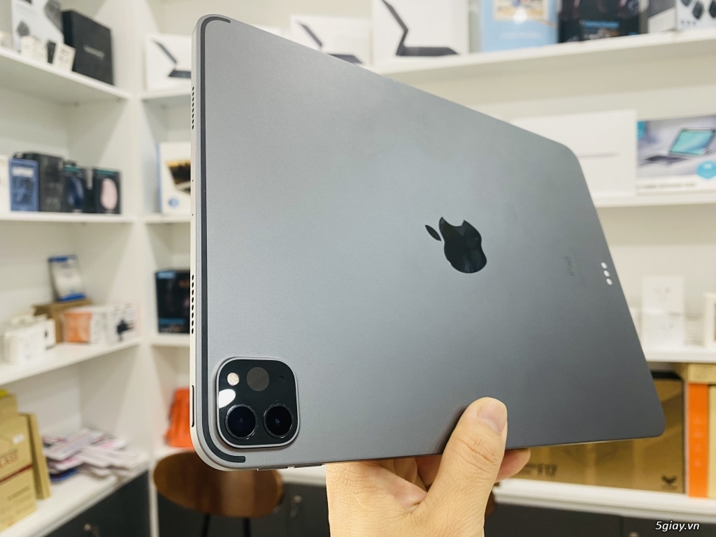 iPad Pro 11inch M1 128gb wifi 5G sạc ít <5 lần - 2