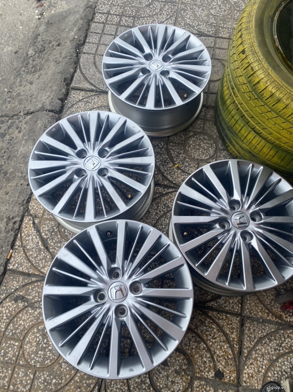 Mâm zin Honda City tháo xe 15 inch đẹp - 3