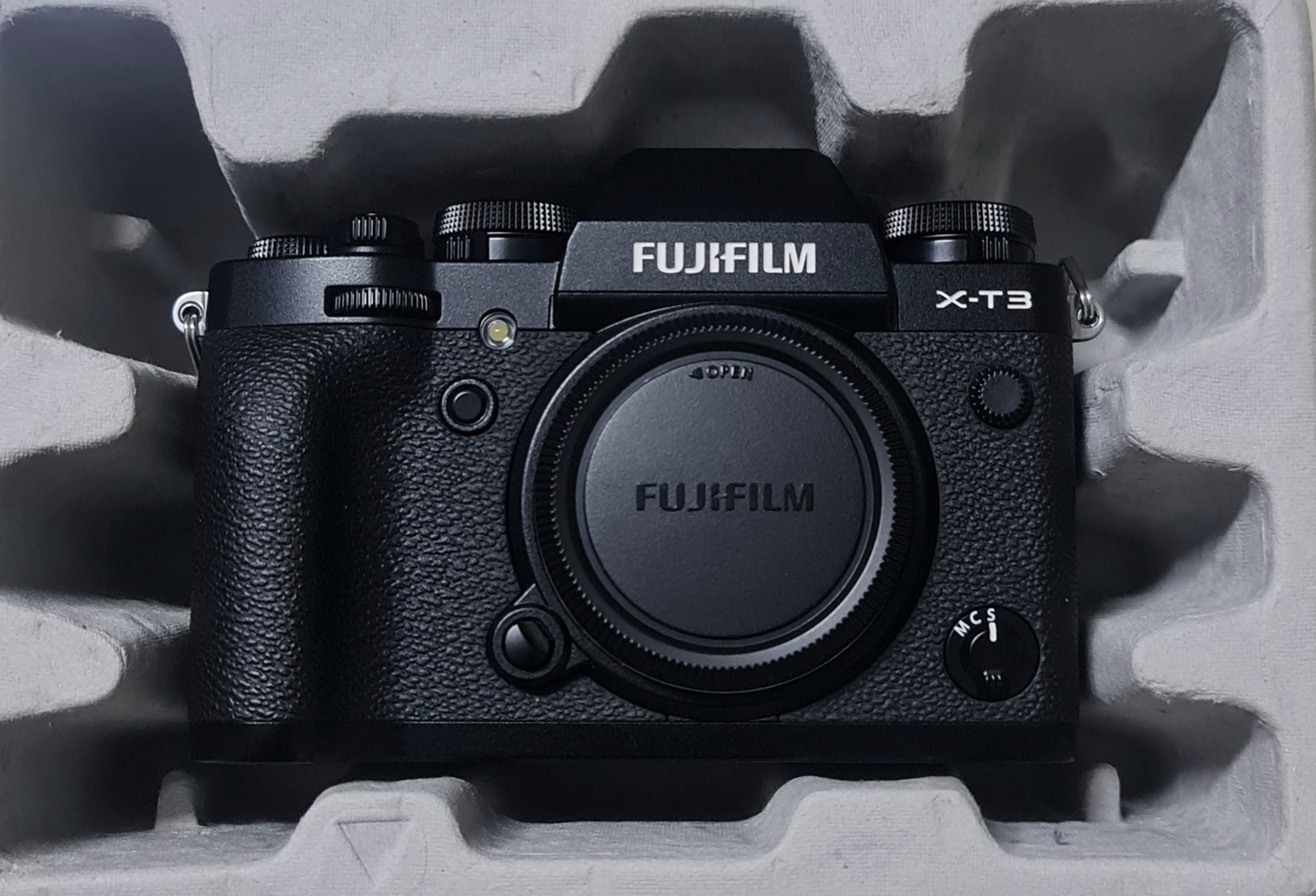 Cần bán máy ảnh Fuji X-T3