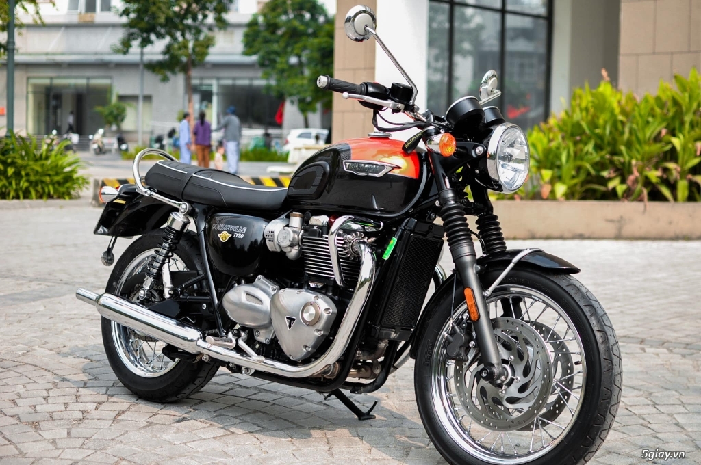 Triumph Bonneville T120 2021 Zin Keng Đẹp - 4
