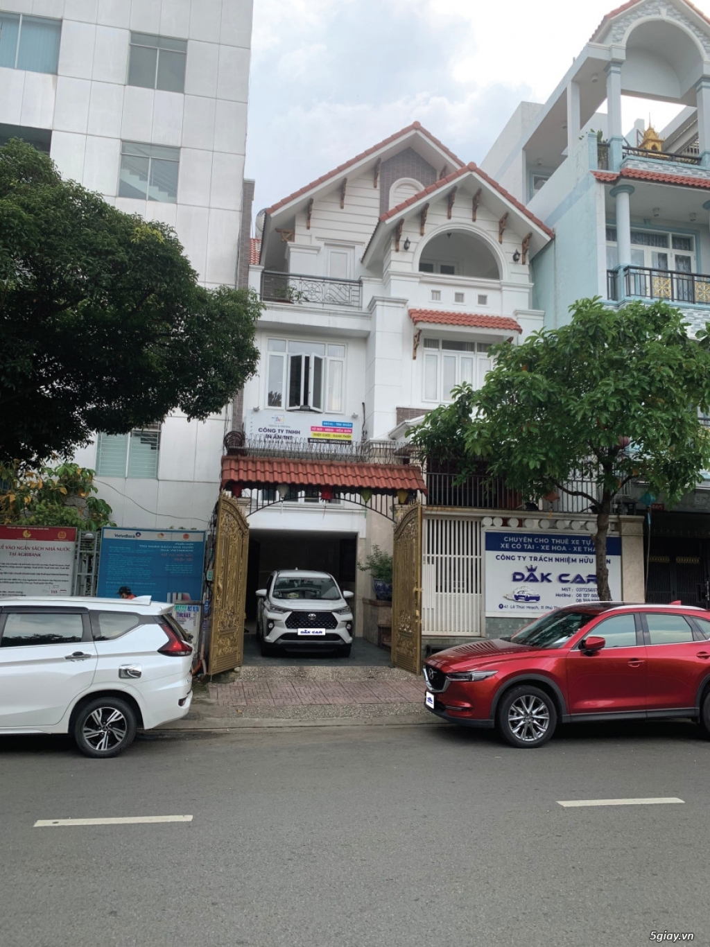 Xe tự lái giá tốt TPHCM, hỗ trợ giao xe tận nơi miễn phí - 8