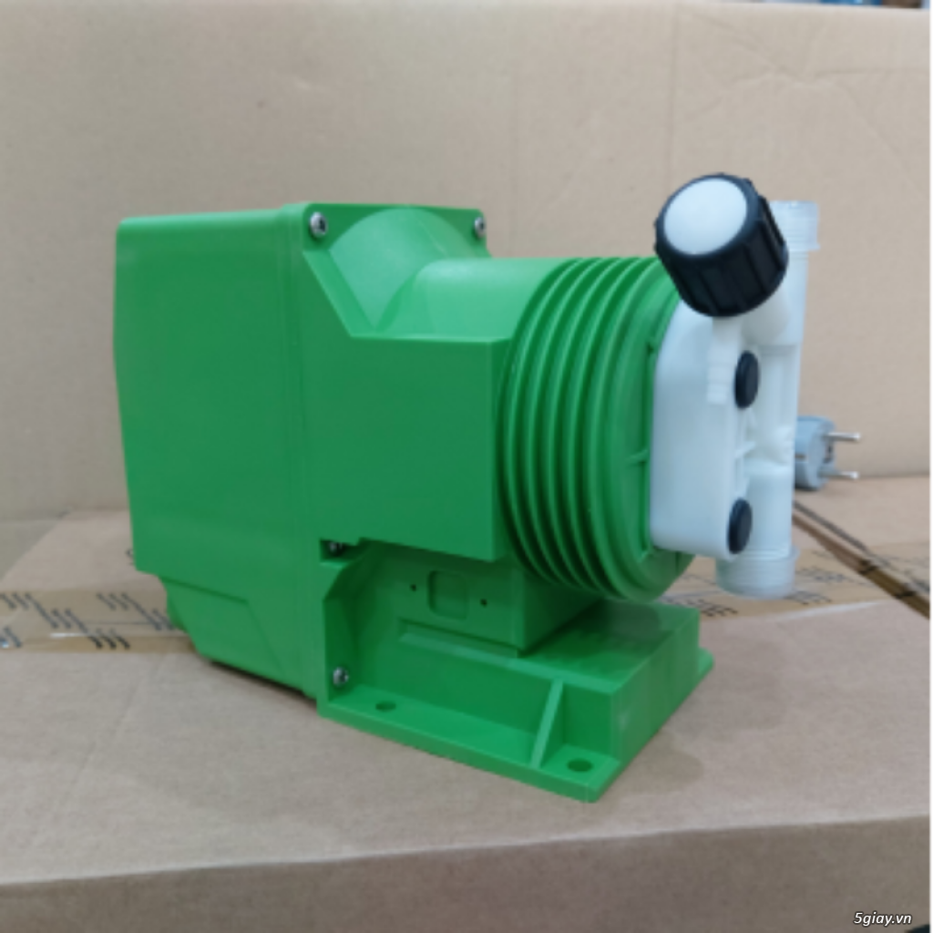 Bơm định Lượng EMEC Italy Công suất 08L/h 08 bar H series HTA0808
