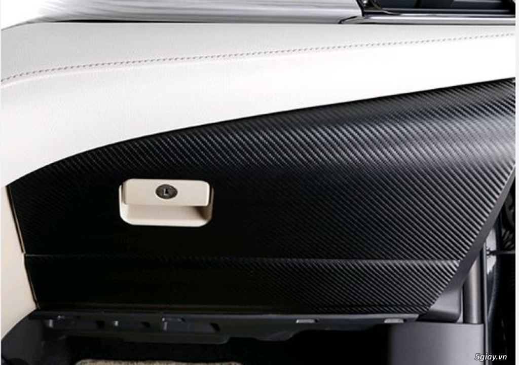 Dán Carbon Tapli cửa ô tô Mazda 3 2020 – 2023 chống xước tốt, đẹp
