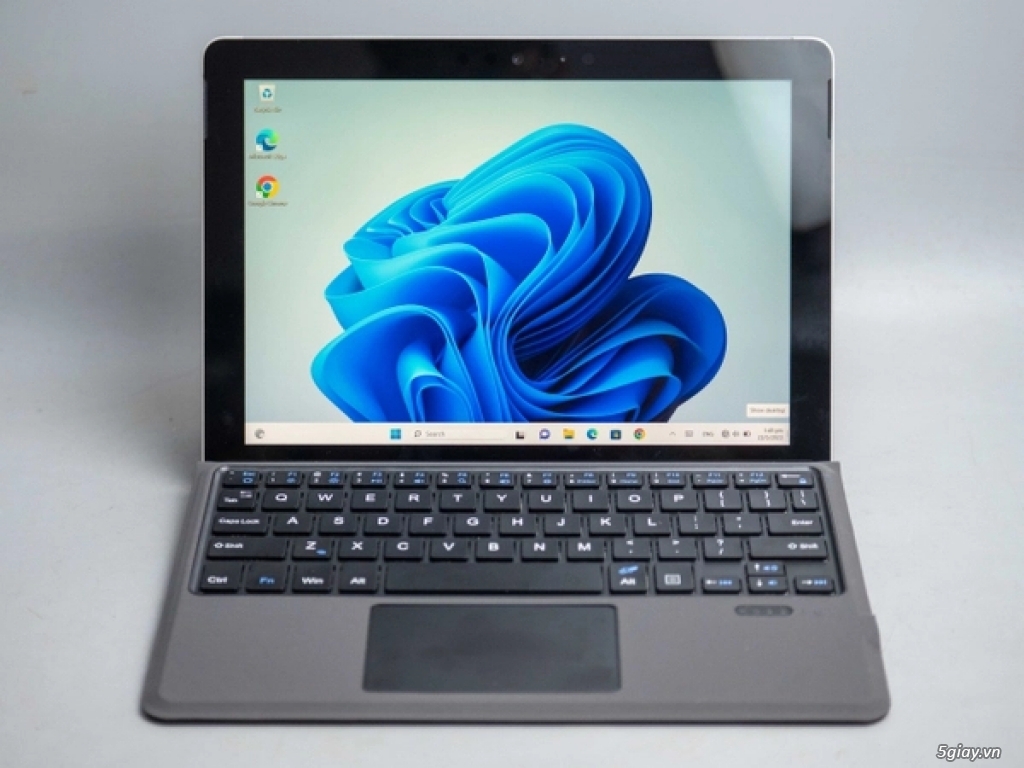 Surface Go | SSD 128GB | 4415Y | RAM 8GB HKG28892