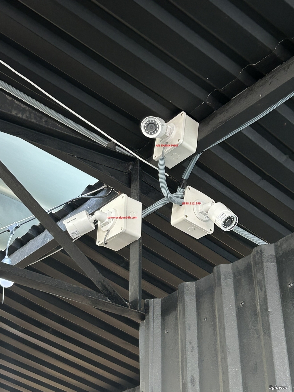 Bàn Giao Hệ Thống 10 Camera Quan Sát Cho Quán Ăn - 1