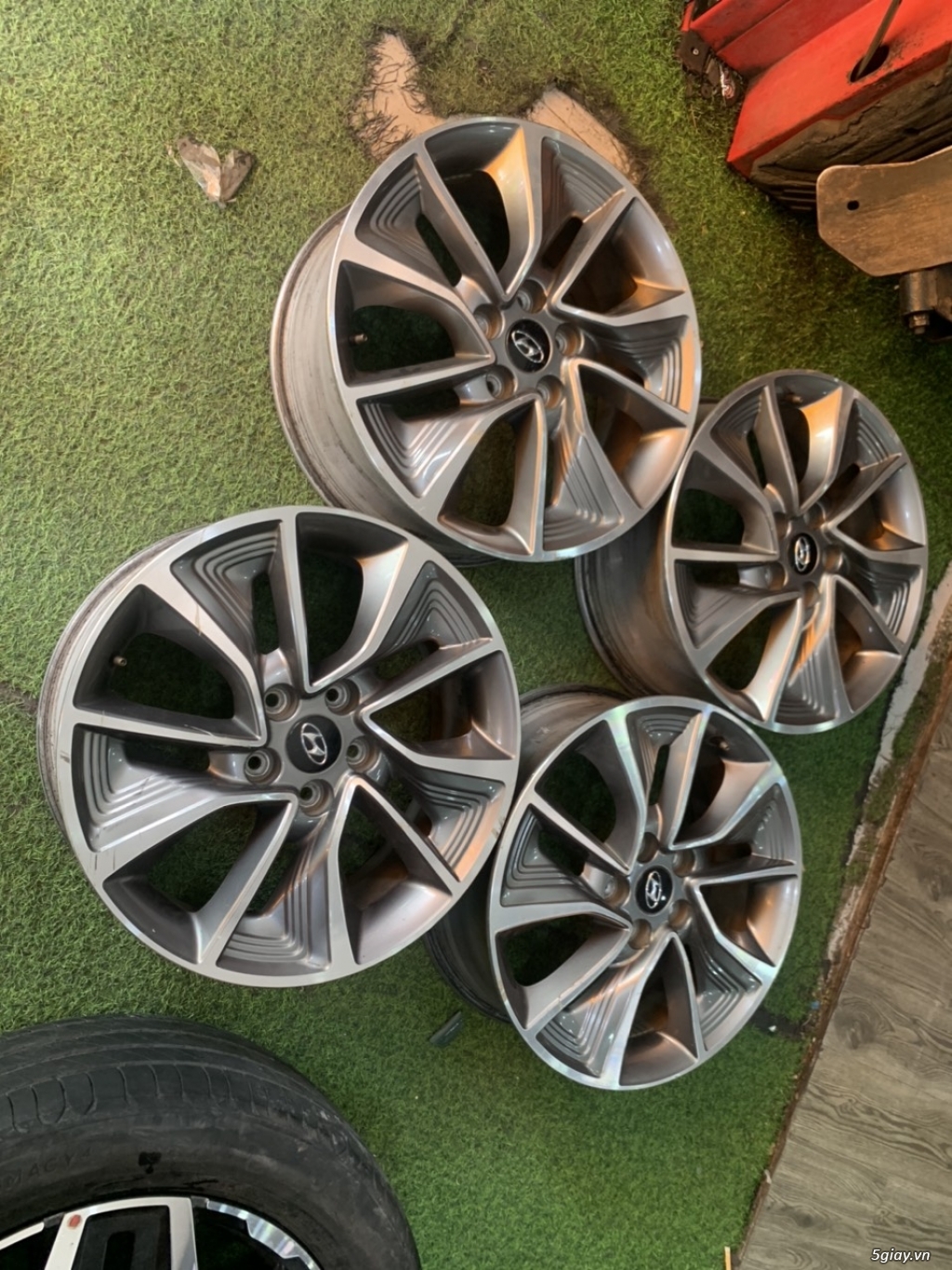 Mâm zin Hyundai Tucson 18 inch thanh lý - 1