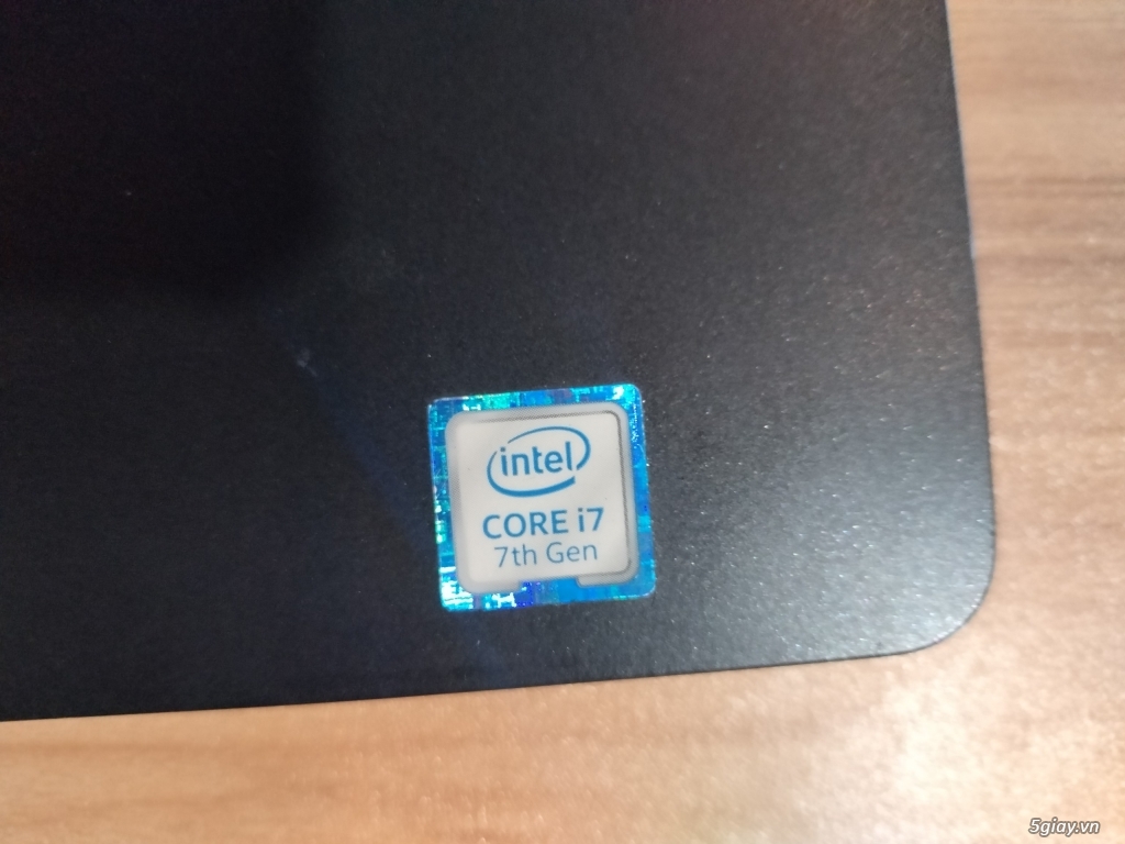 Dell precision 3520 i7 i720HQ - 6
