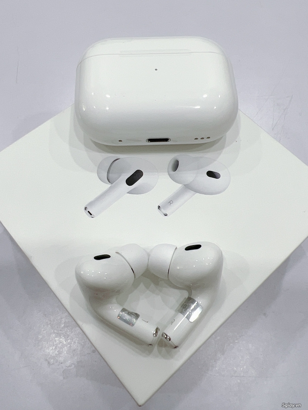 Tai Nghe Airpods Pro 2 Like New Chính Hãng 5giay