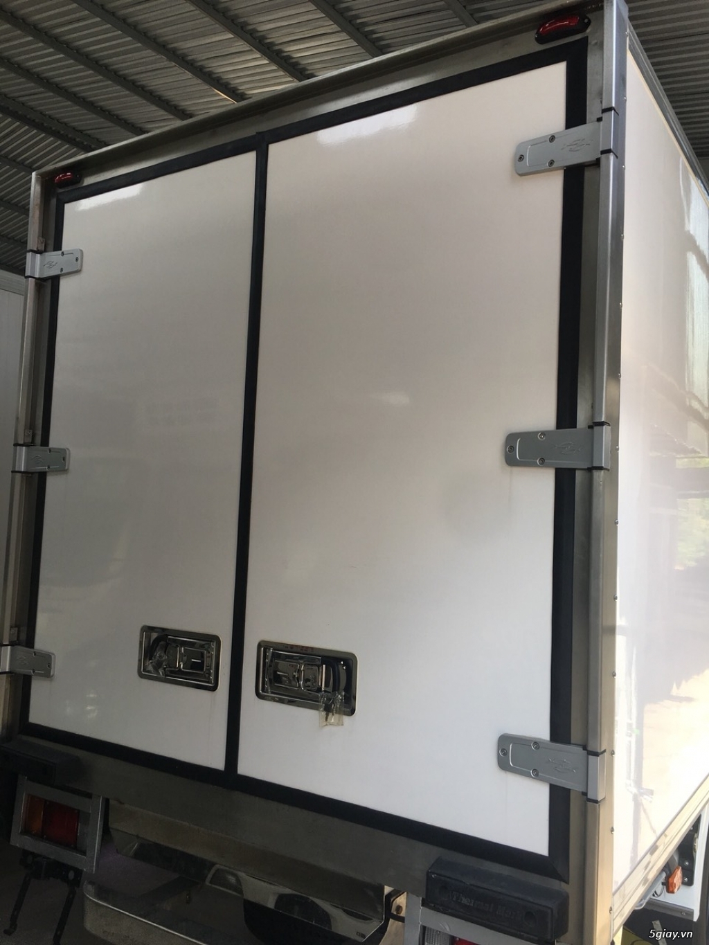 Xe đông lạnh Isuzu từ 2 đến 15 tấn - 2