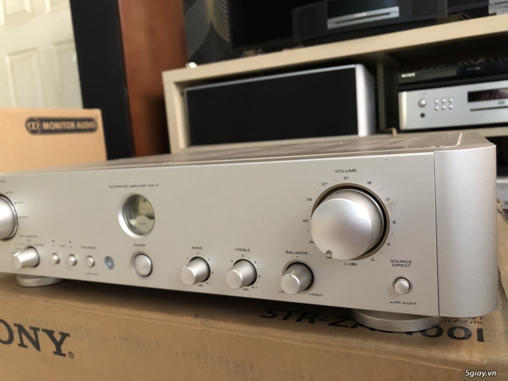 Amply Marantz PM 17 - 3