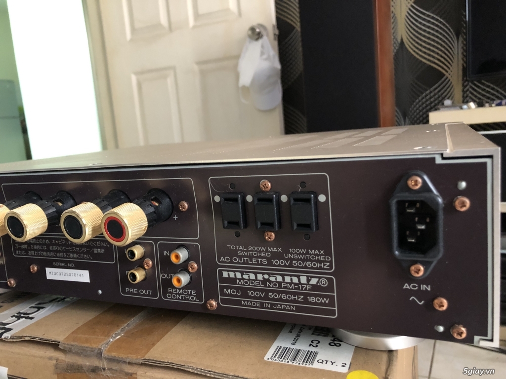 Amply Marantz PM 17 - 9