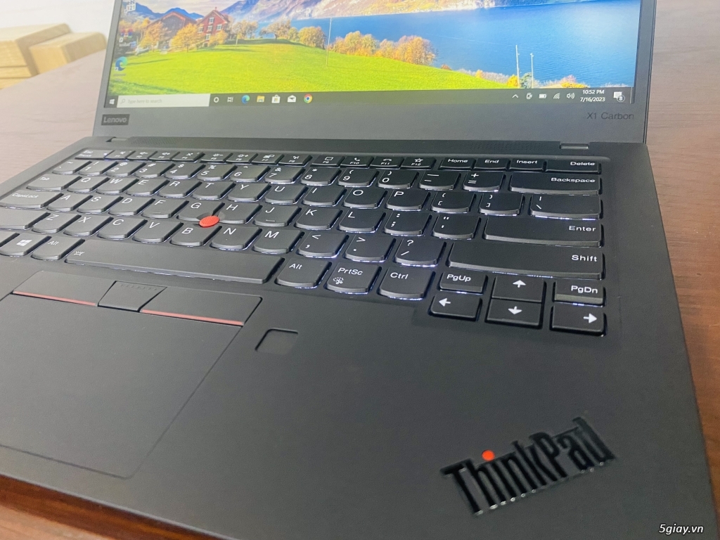 Lenovo Thinkpad T15 - 4