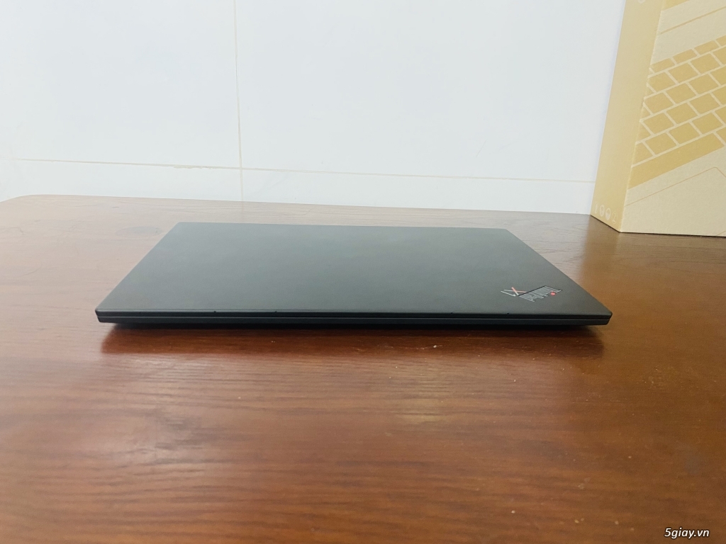 Lenovo Thinkpad T15 - 2