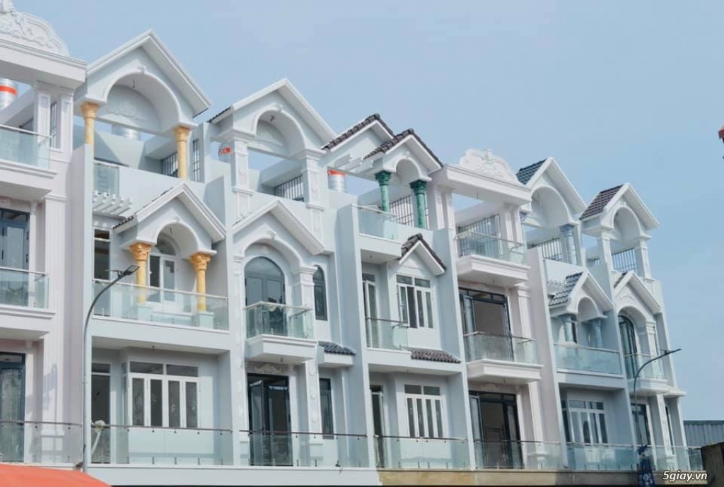 Bán Nhà mới xây như hình đăng. Nhà Sổ Hồng