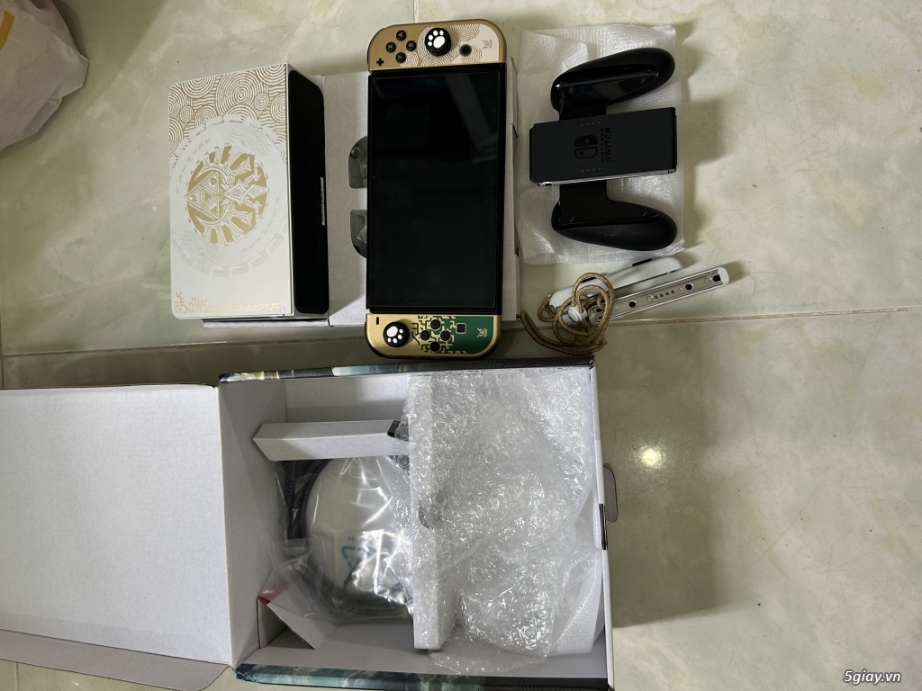 Nintendo Switch Zelda Hắc 256GB 99% - 1