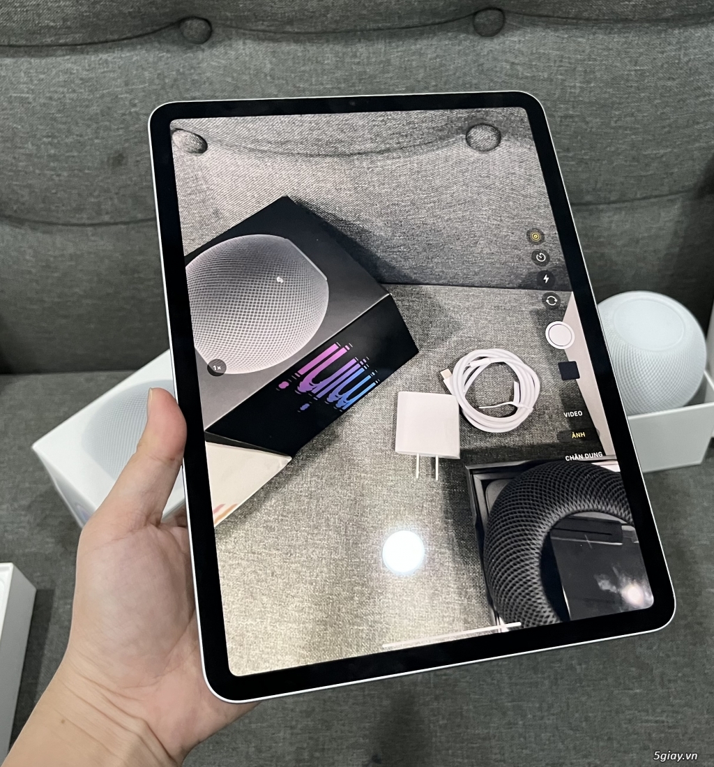 IPad Pro 2020 - 11inch 256GB - wifi+4G Likenew body