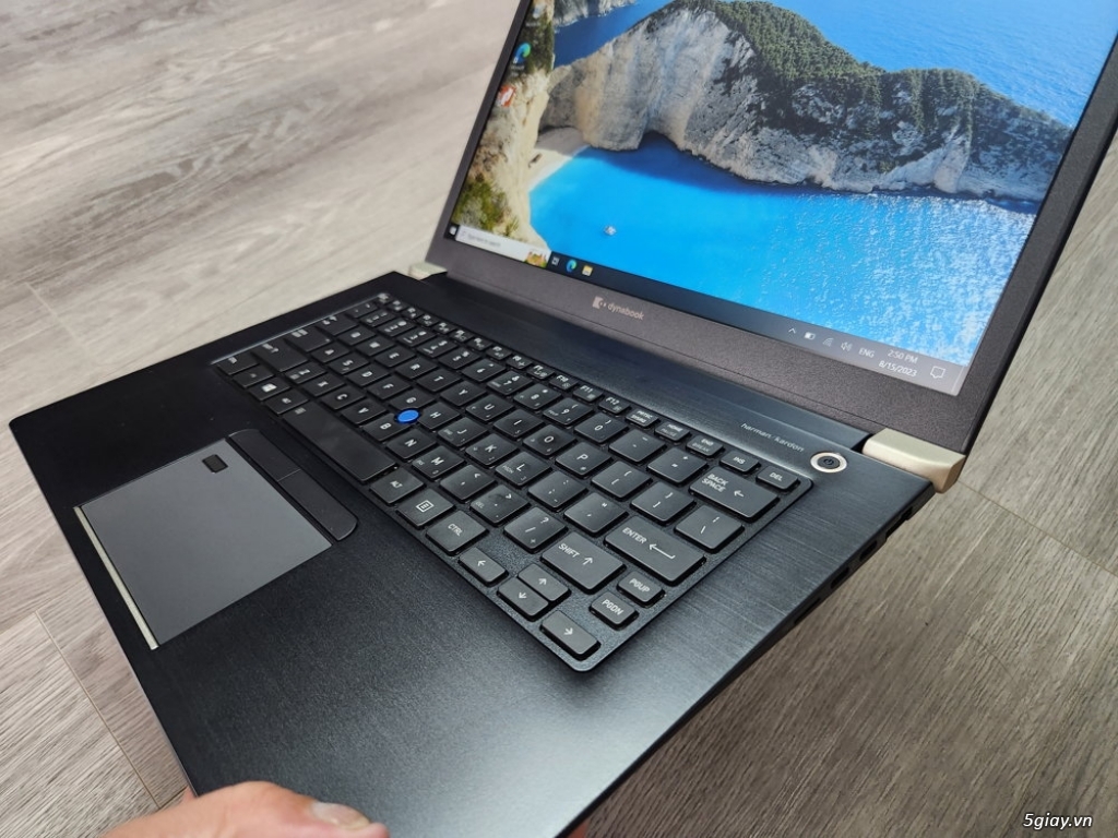 TOSHIBA PORTEGE X40G CORE I7 10610U RAM 16G SSD 256G IPS FULL HD - 6