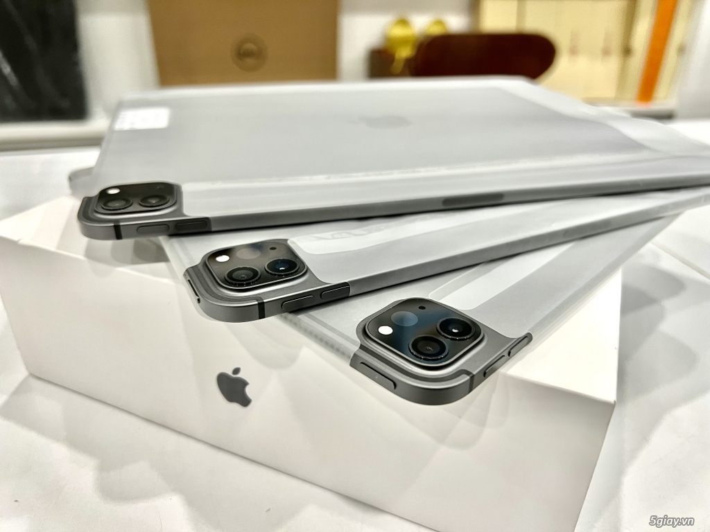 IPad Pro 2020 - 12.9inch Hàng lướt sạc ít lần/ chưa qua sử dụng đẹp ke - 1