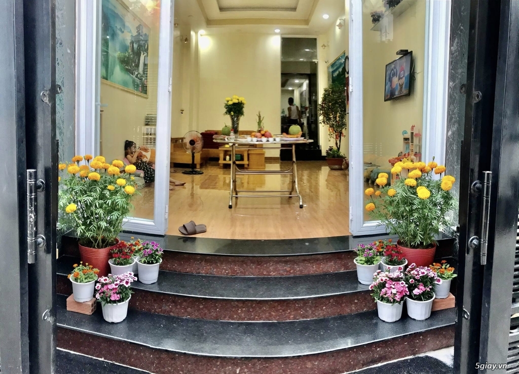 Ngộp BANK giảm 500tr, nhà hẻm xe hơi, sát mặt tiền Nguyễn Xí - 10