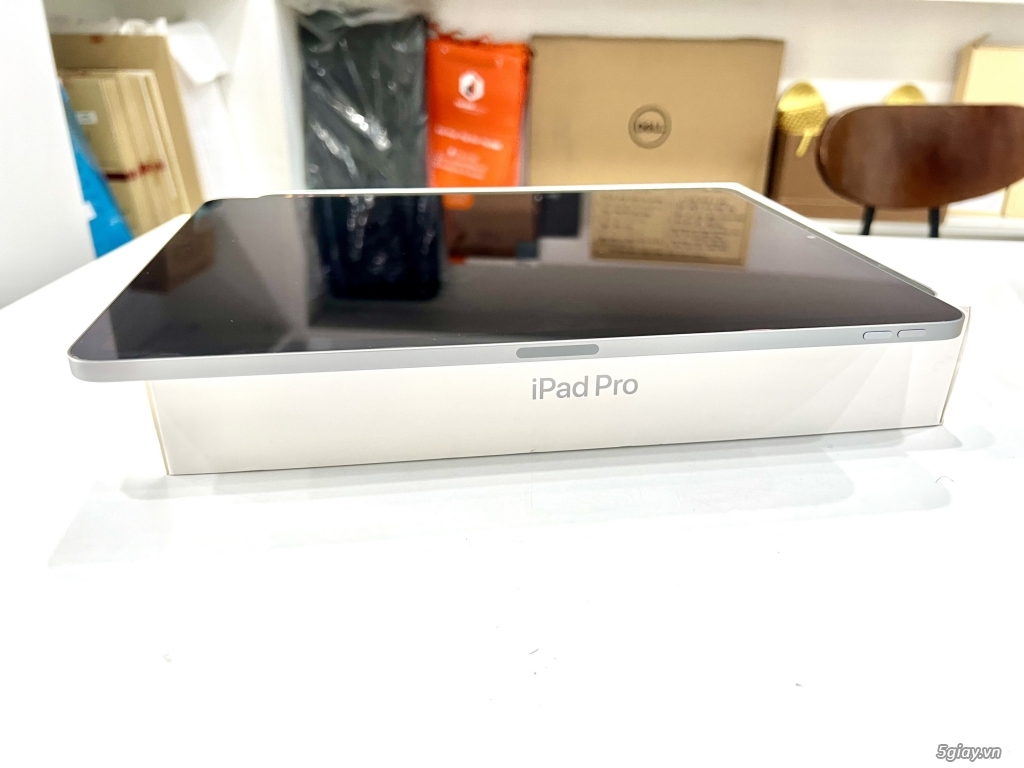 Em bán IPad Pro M2 12.9inch - 128GB wifi Bảo hành dài 06/2024