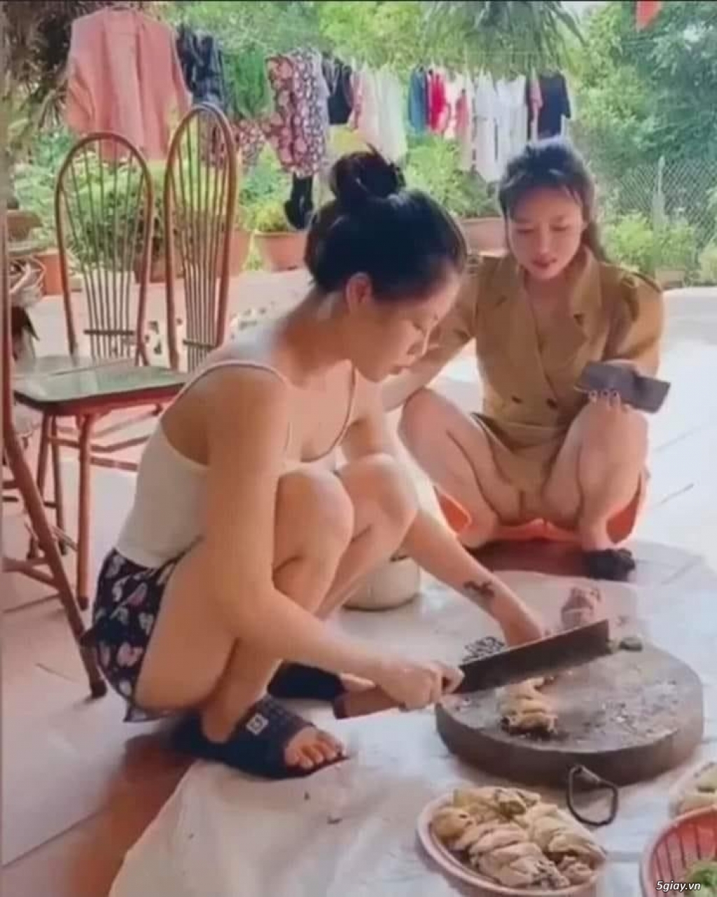 Một nửa Thế giới: Quà tặng của tạo hóa dành cho đàn ông. - 1