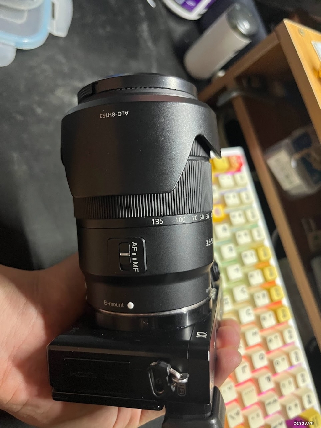 Cần bán bộ máy ảnh a6000 và lens 18-135 f3.5-5.6 - 3