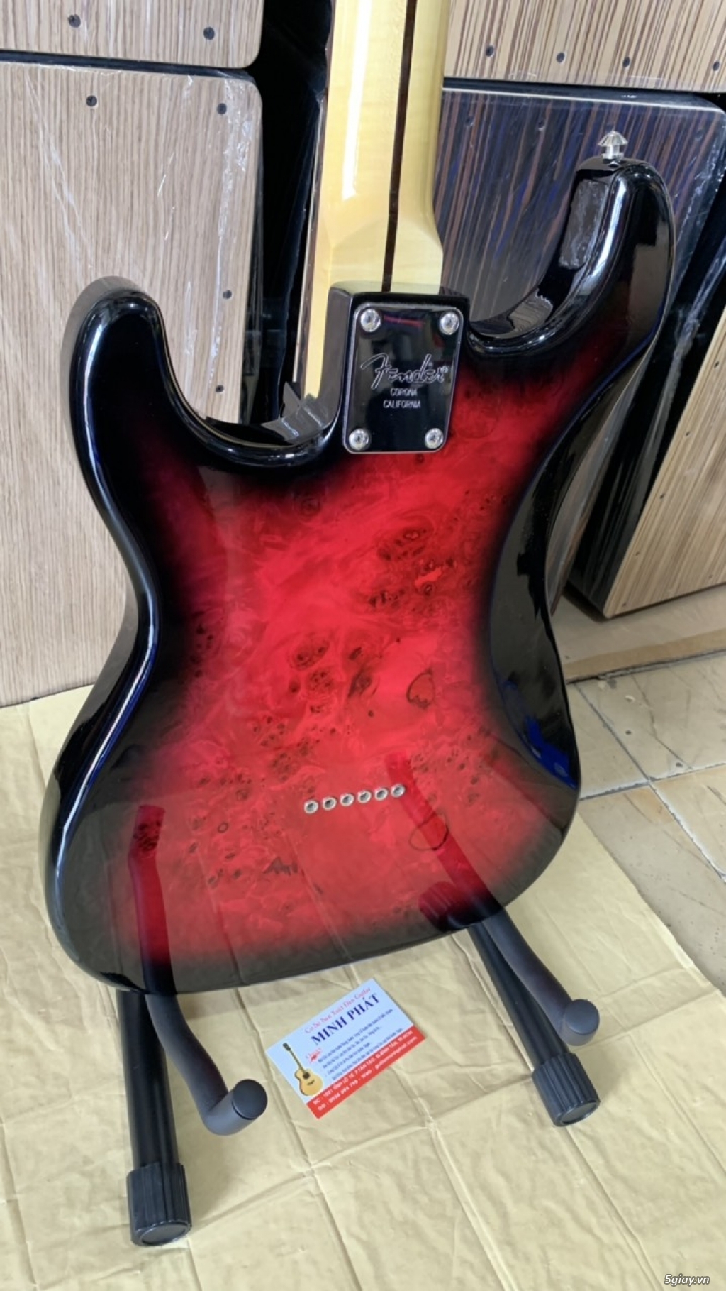 Cửa hàng bán đàn guitar điện phím lõm uy tín chất lượng tại TPHCM - 6