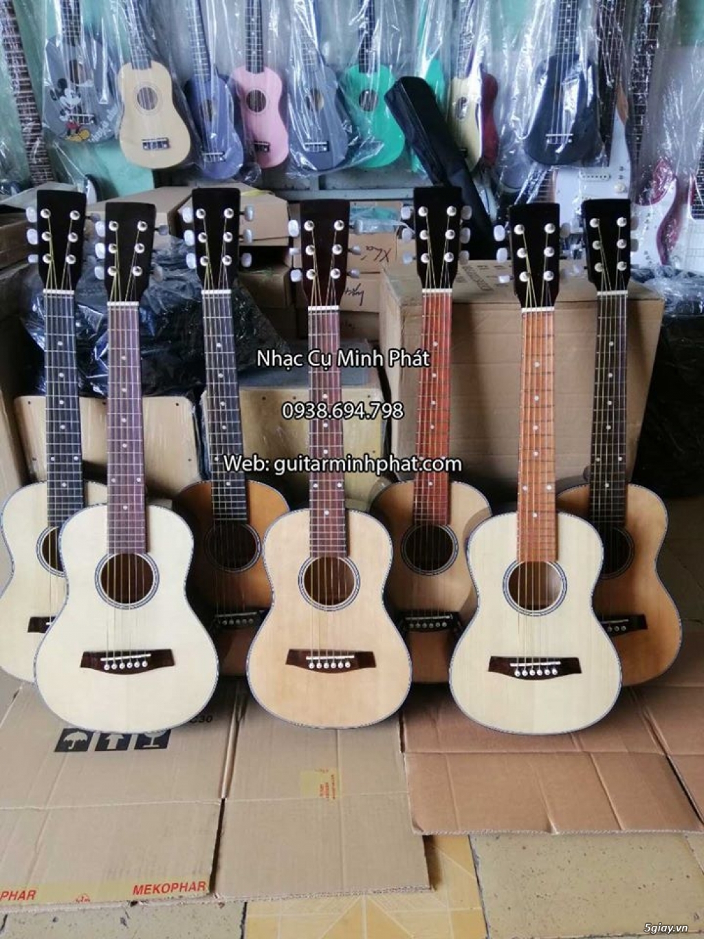 Quận Bình Tân - shop chuyên đàn guitar mini kiểu dáng độc lạ đẹp chất