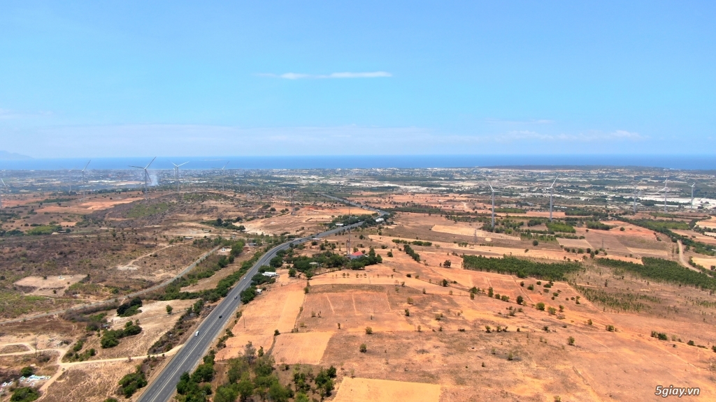 Cần bán đất Tuy Phong Bình Thuận 4400m2 ngay QL1A view biển giá chỉ 3