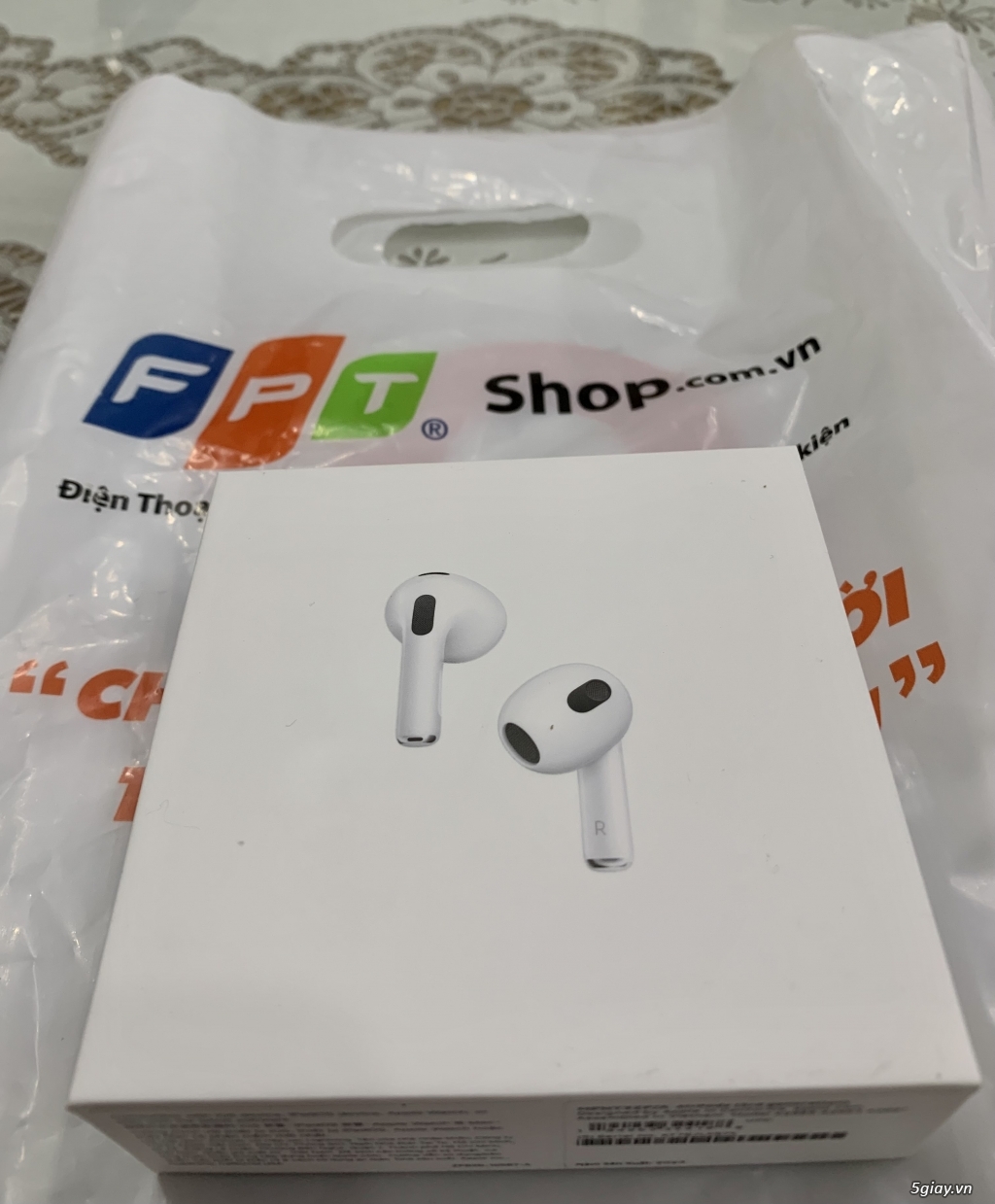 Cần bán Airpod 3 mới 100% - 1
