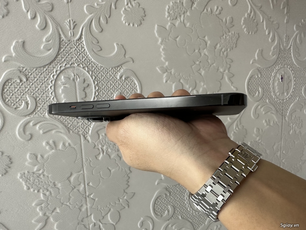 Em cần bán 14promax 256 LL/A - 3