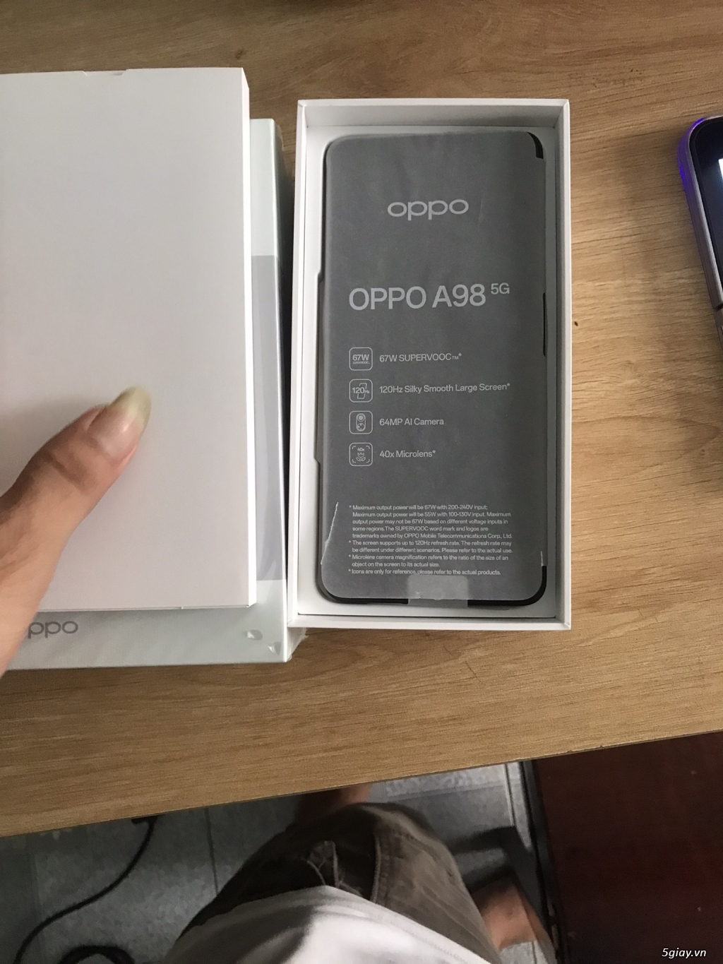 CẦN BÁN OPPO A98 mới - 2