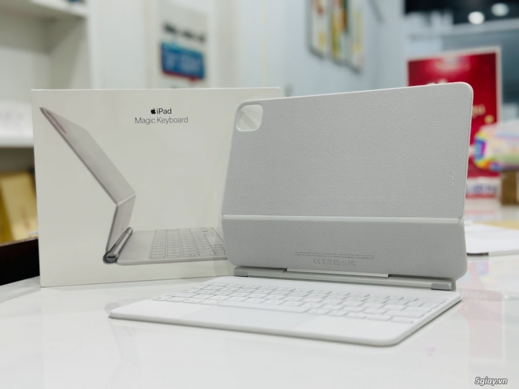 Bàn Phím Magic Keyboard 11 inch / 10.9 inch Như Mới - 3