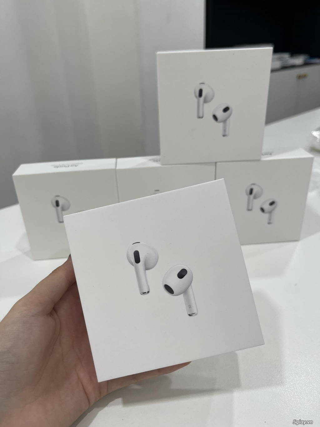 AirPods 3 new seal chua active gia tot - 1