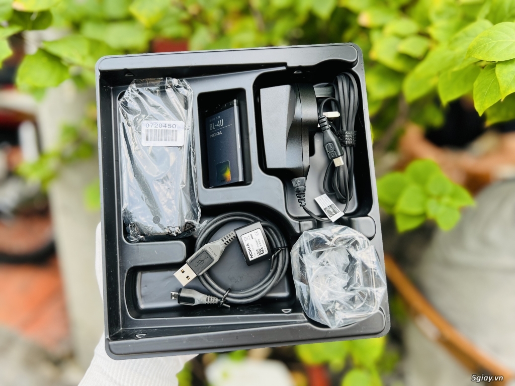 NOKIA 8800 ARTE mới nguyên bản nguyên hộp - 3