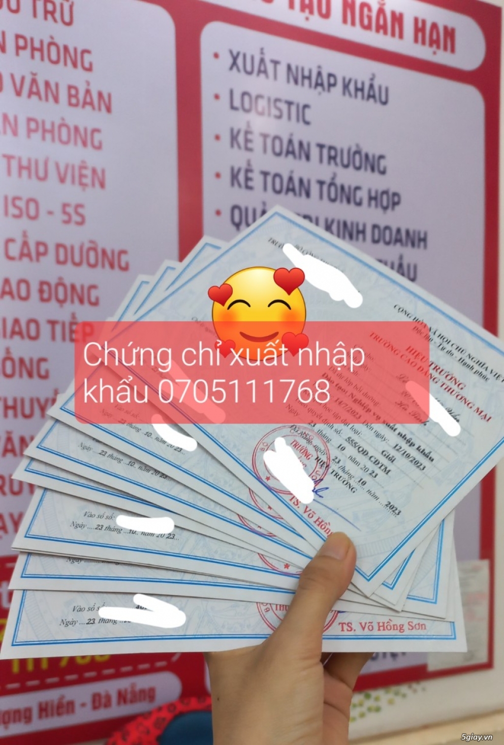 Học chứng chỉ Xuất nhập khẩu - khai hải quan thực tế tại Đà Nẵng - 1