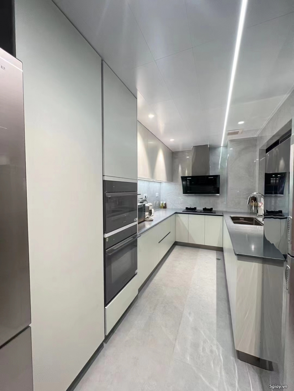 Công ty WaaoFu chuyên tủ bếp INOX - tủ bếp ĐÁ ỐP LÁT - 1